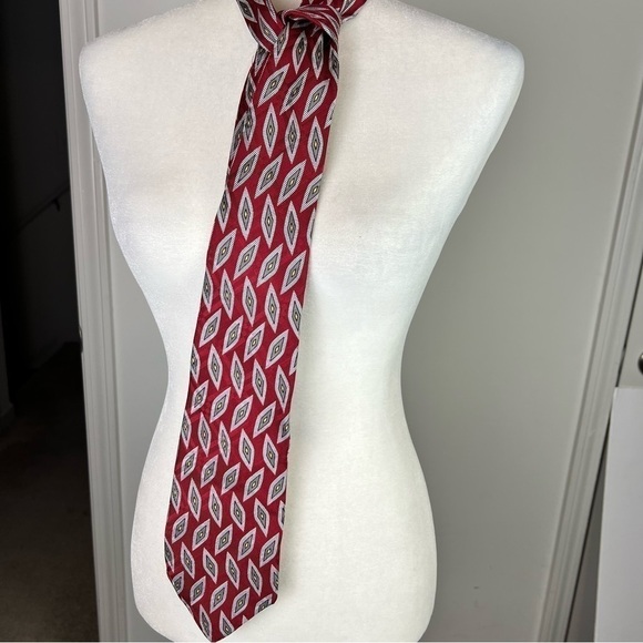 Robert Talbott Tie Mens Red Grey Diamon Finest Silk Tie Hand Sewn - Picture 5 of 6